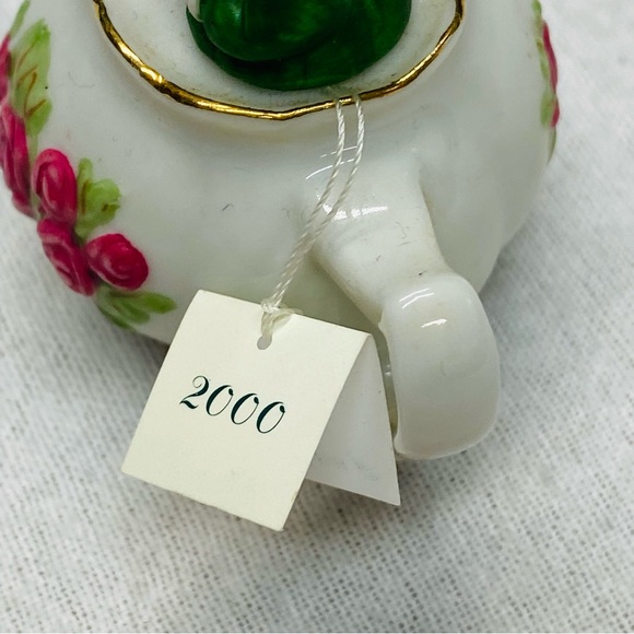 Hallmark Keepsake Mother Daughter Mice Teapot Ornament 3 inch Christmas Holiday - Picture 10 of 13
